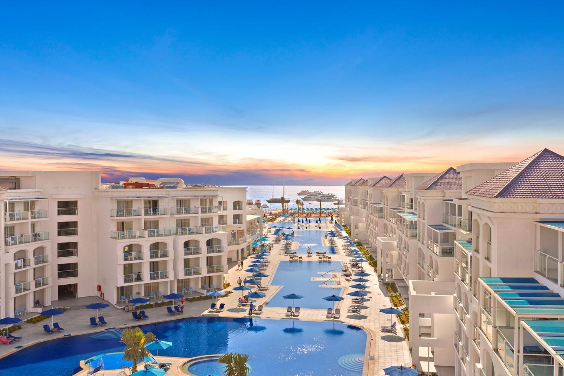 Pickalbatros Blu Spa Resort - Adults Friendly 16 Years Plus- Ultra All-Inclusive Hurgada Dış mekan fotoğraf Hard Rock Hotel & Casino Punta Cana