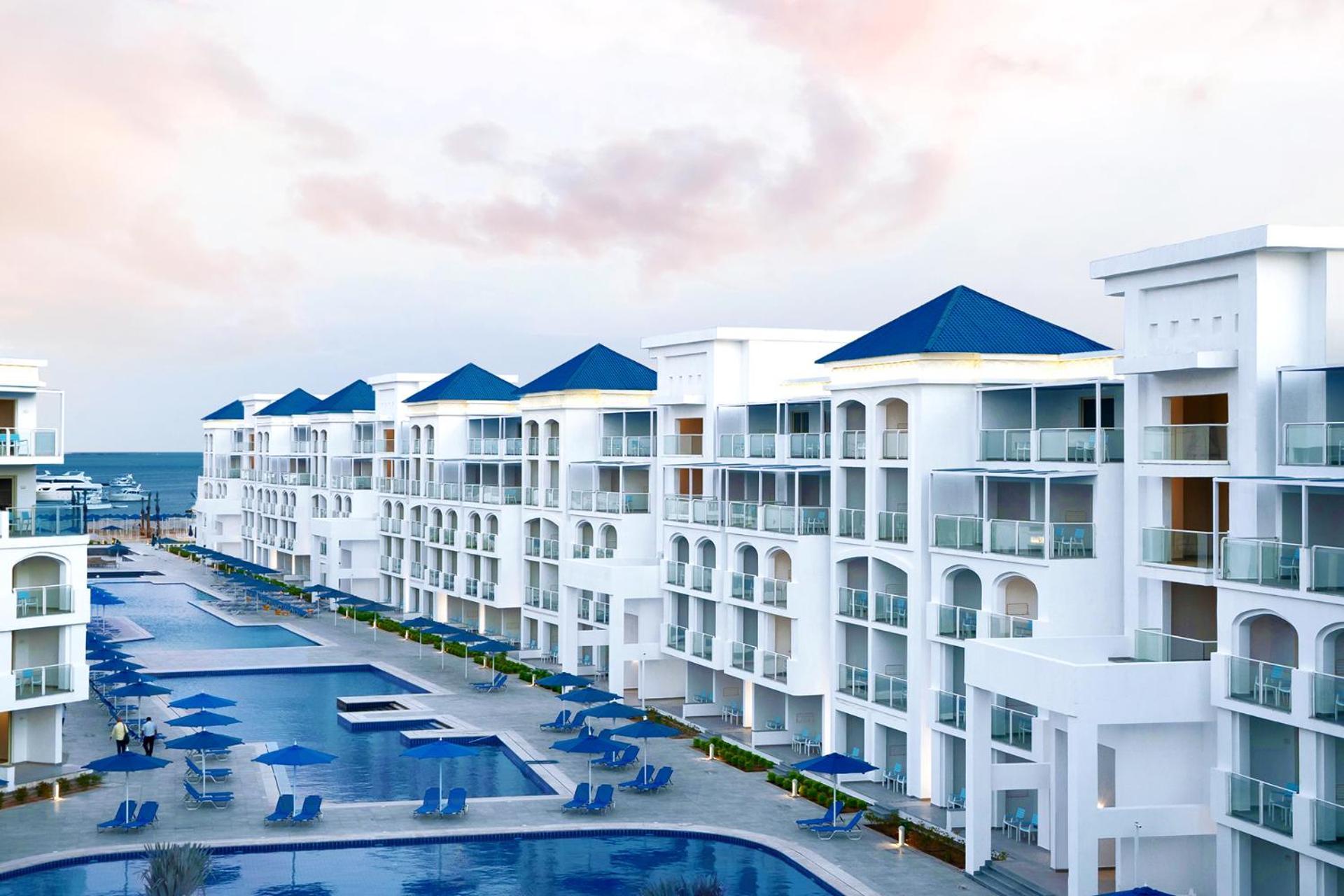 Pickalbatros Blu Spa Resort - Adults Friendly 16 Years Plus- Ultra All-Inclusive Hurgada Dış mekan fotoğraf The Royal