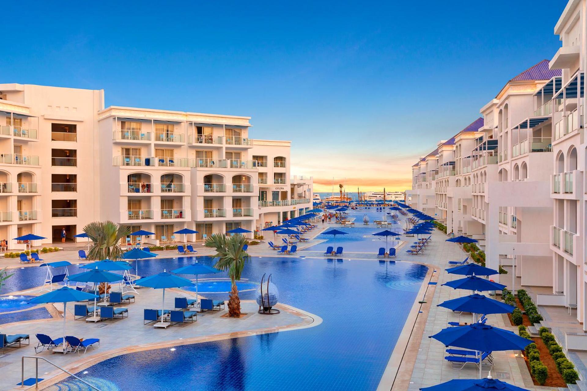 Pickalbatros Blu Spa Resort - Adults Friendly 16 Years Plus- Ultra All-Inclusive Hurgada Dış mekan fotoğraf Hard Rock Hotel & Casino Punta Cana